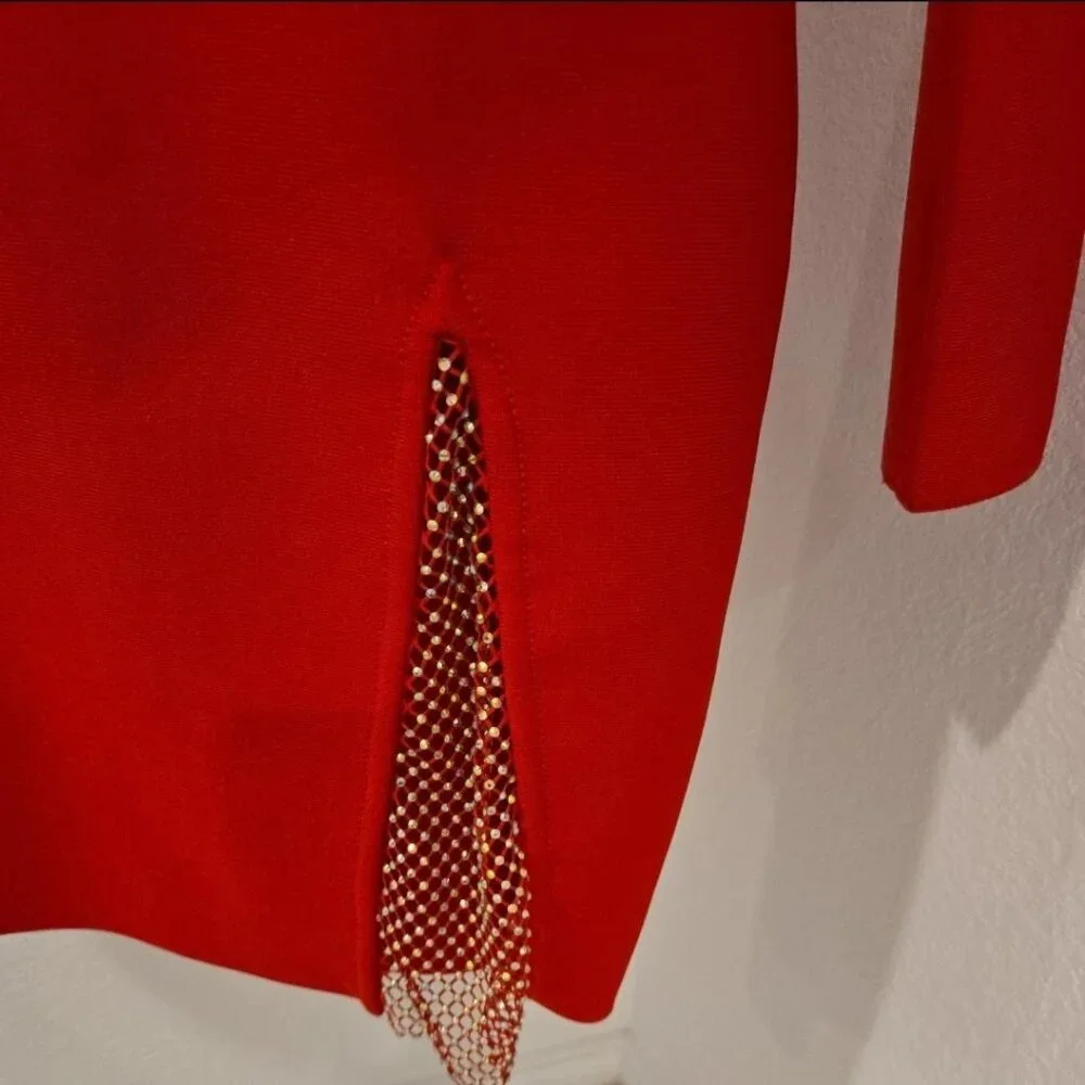 Red Dress - Picture 3 of 10